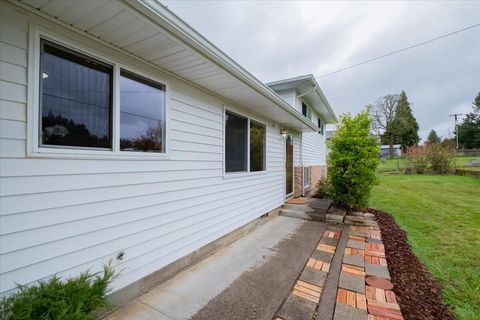 Tiny photo for 38072 Scravel Hill Road NE, Albany, OR 97322 (MLS # 220216983)