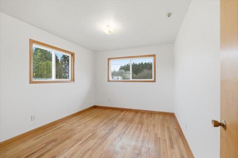 Tiny photo for 38072 Scravel Hill Road NE, Albany, OR 97322 (MLS # 220216983)