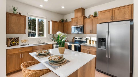 Tiny photo for 62613 NE Lawler Place, Bend, OR 97701 (MLS # 220224600)