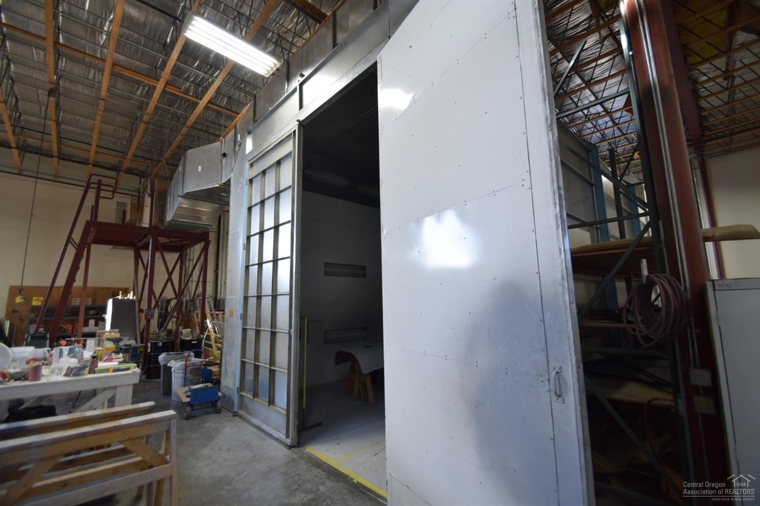 CLAR - Commercial Sale