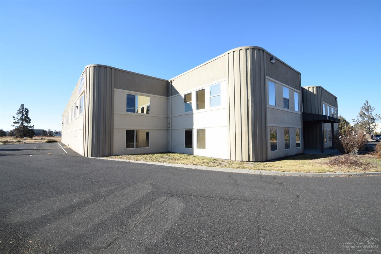 CLAR - Commercial Sale