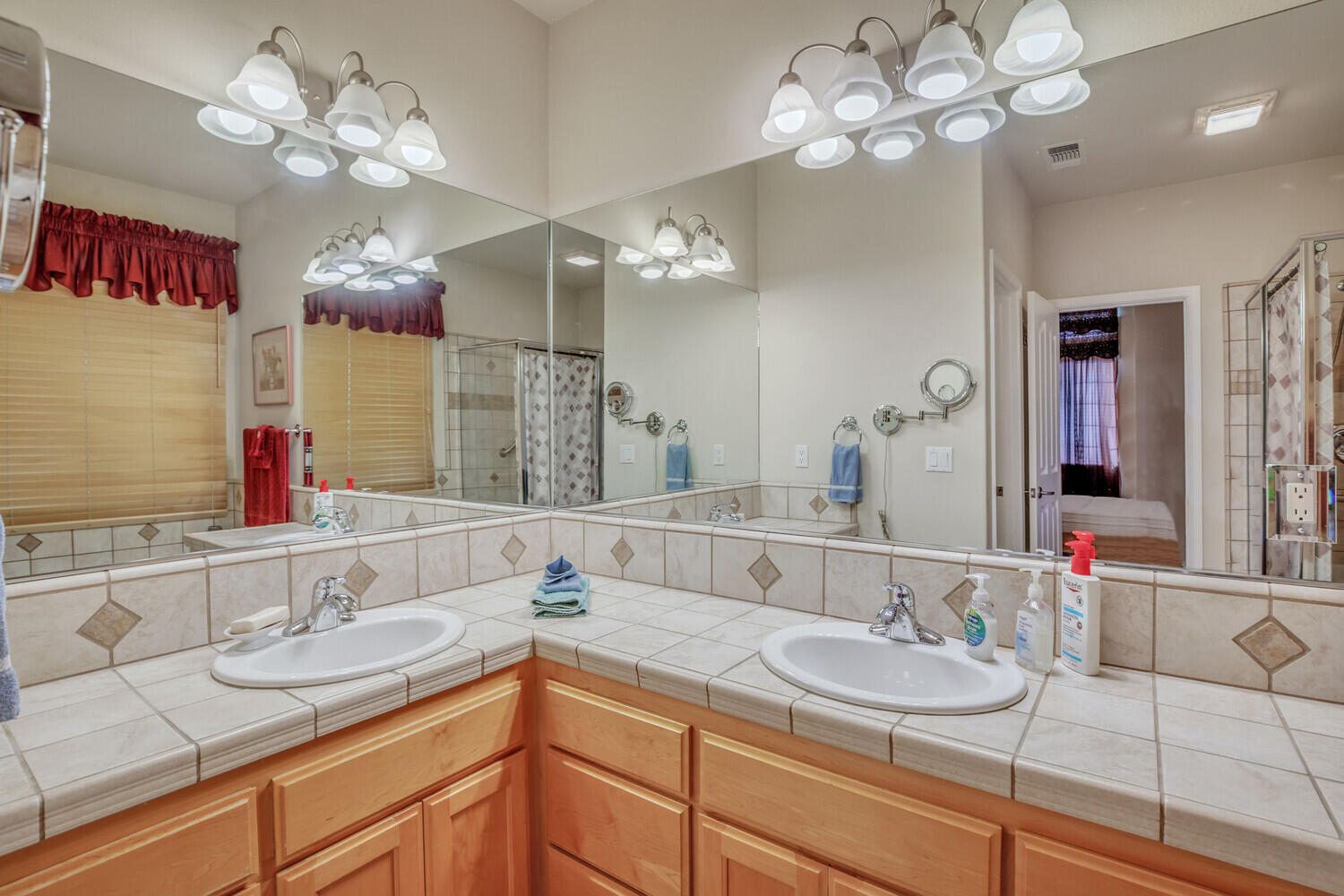 Eagle Point Golf Community - Residential