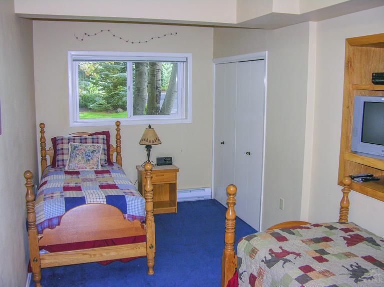 Fairway Crest Village - Residential