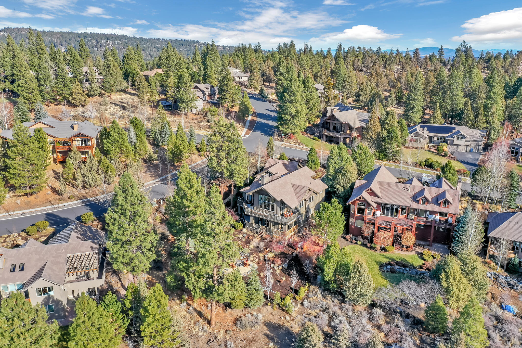 Skyliner Summit - Residential