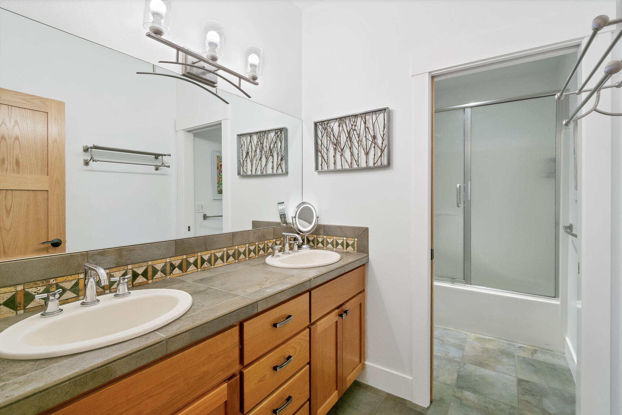 Skyliner Summit - Residential