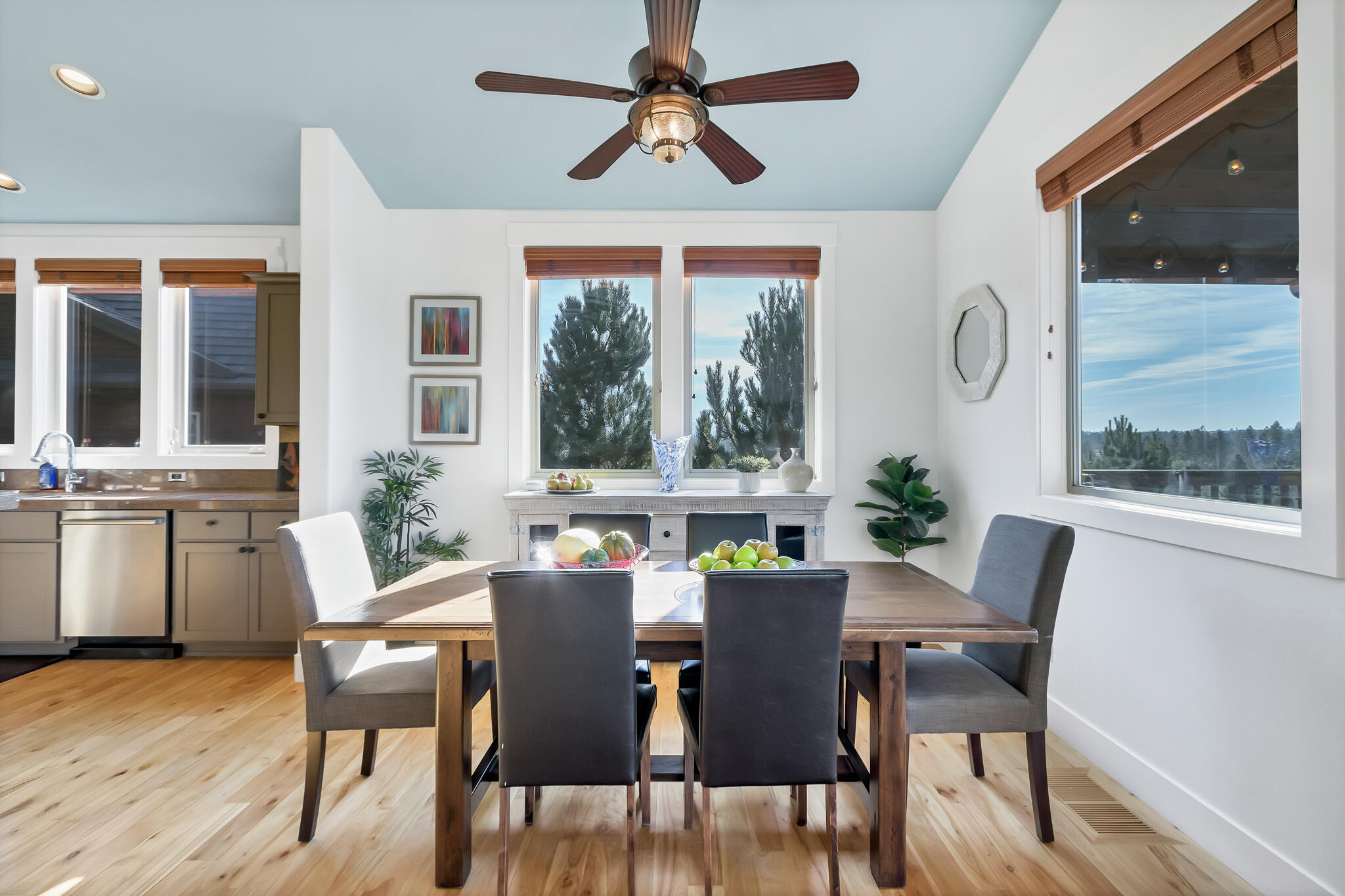 Skyliner Summit - Residential