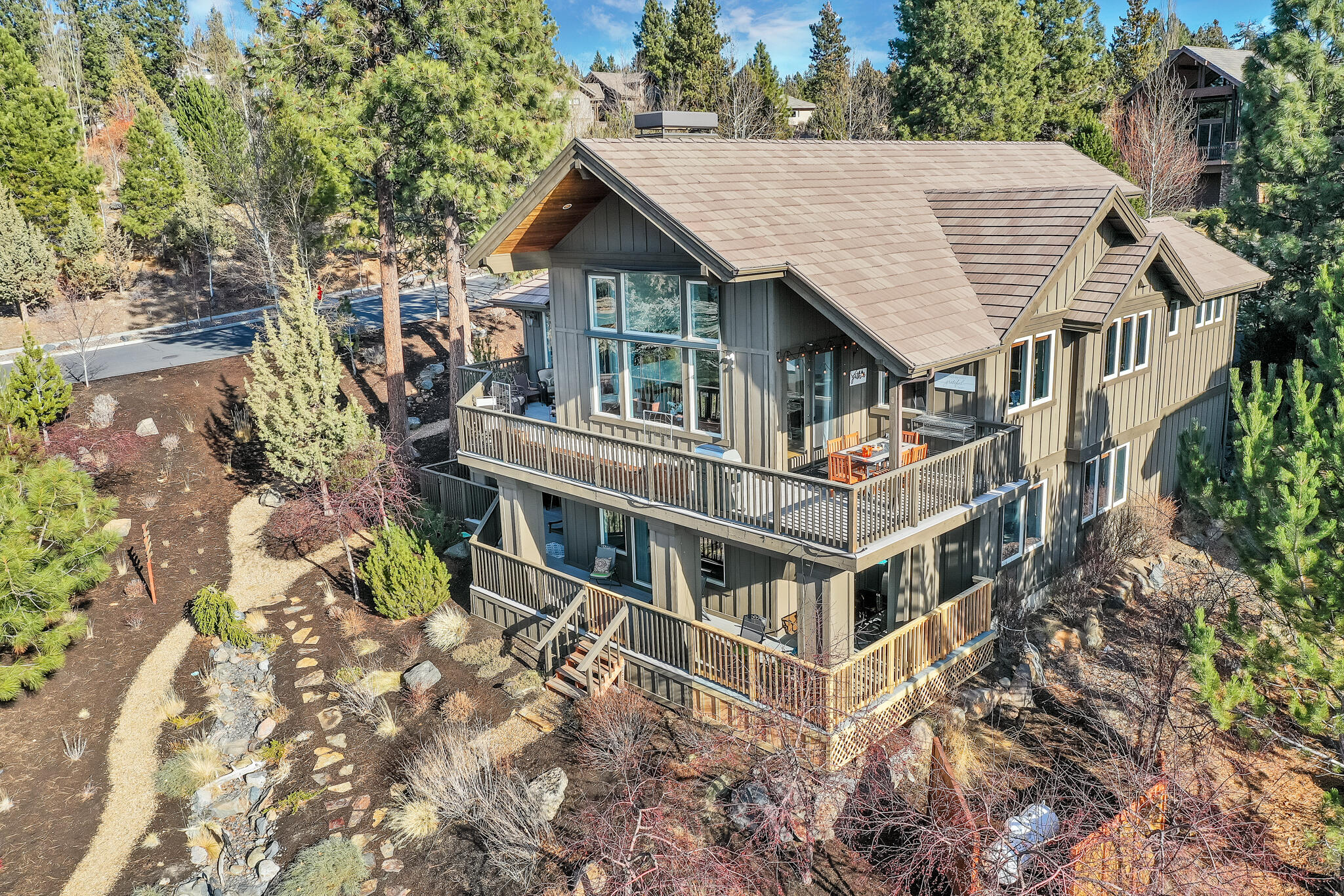 Skyliner Summit - Residential