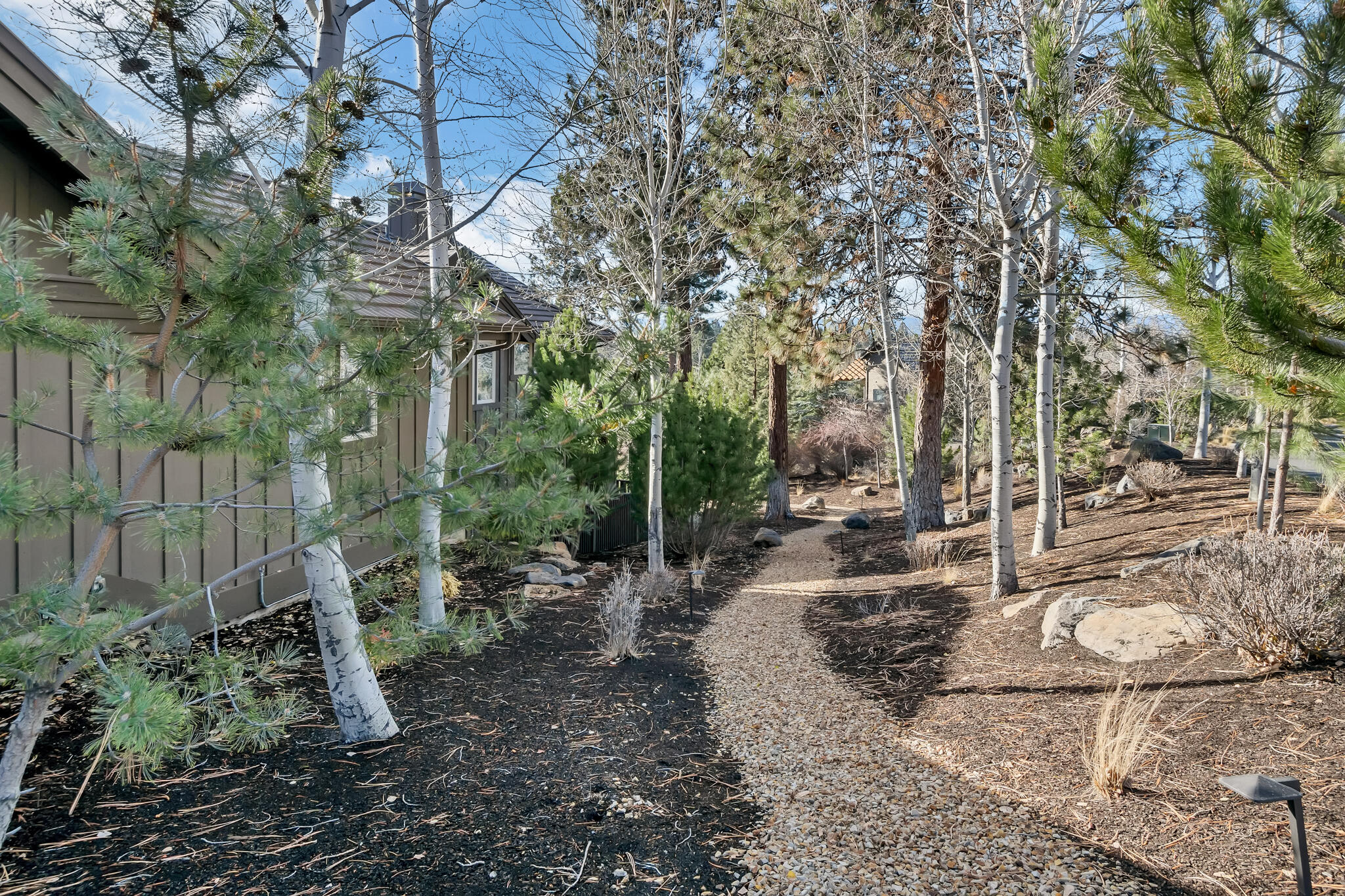 Skyliner Summit - Residential