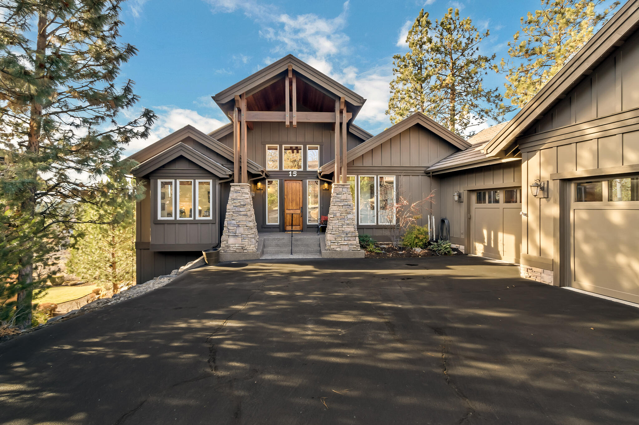 Skyliner Summit - Residential