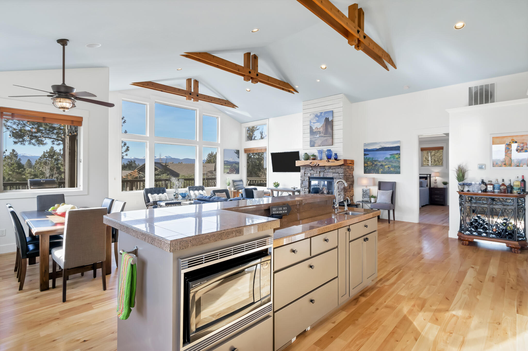 Skyliner Summit - Residential