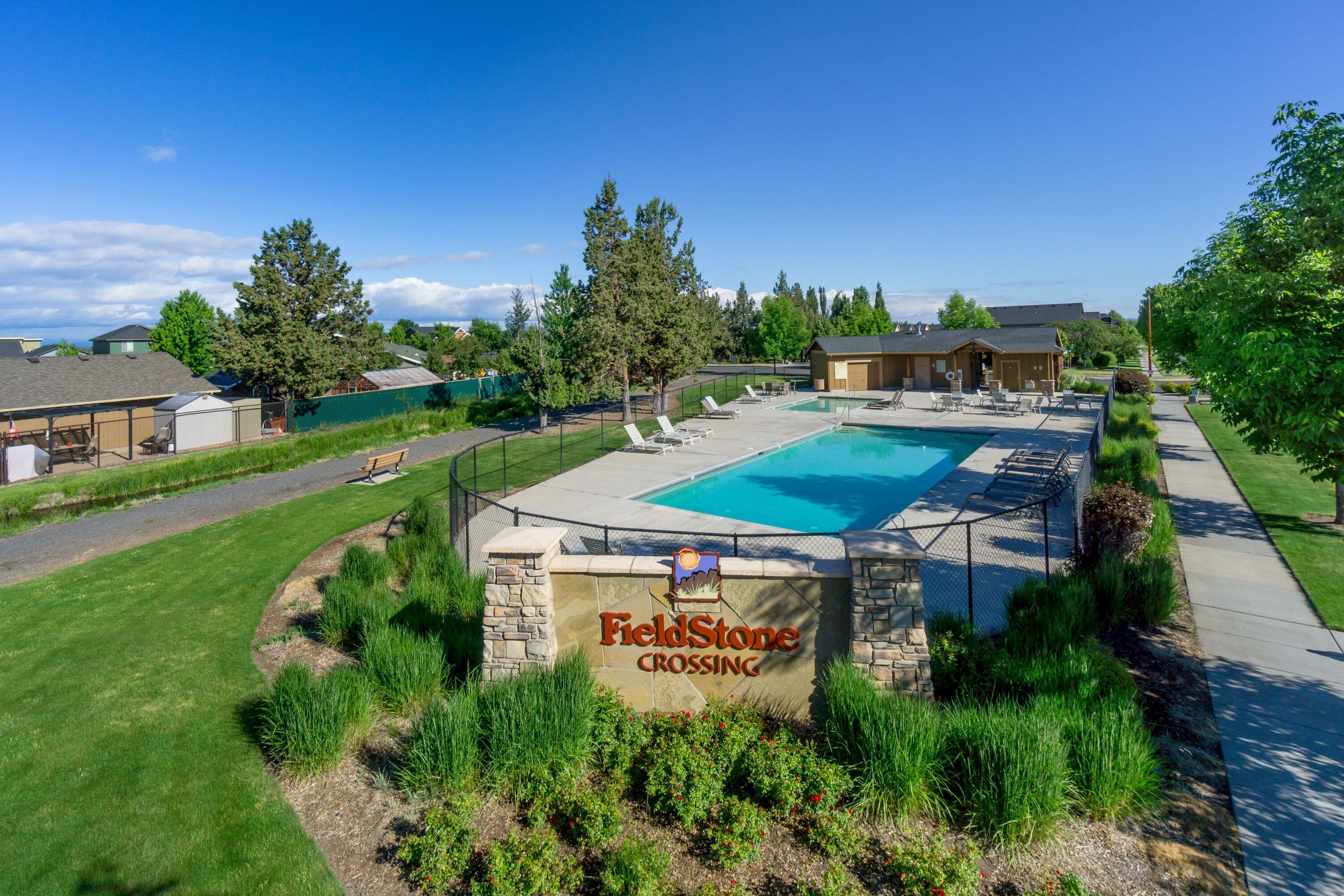 Fieldstone Crossing - Residential