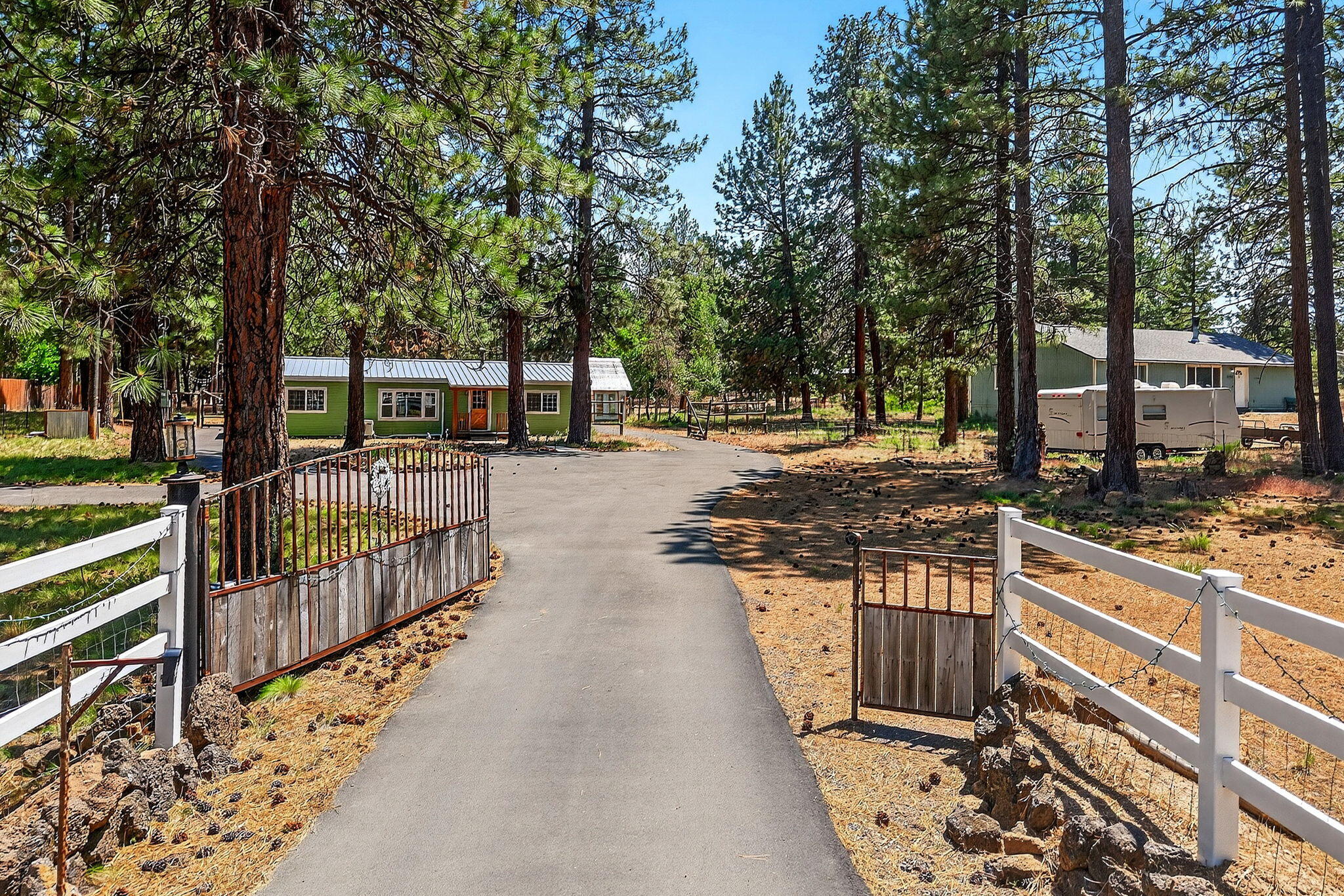 Deschutes RiverWoods - Residential