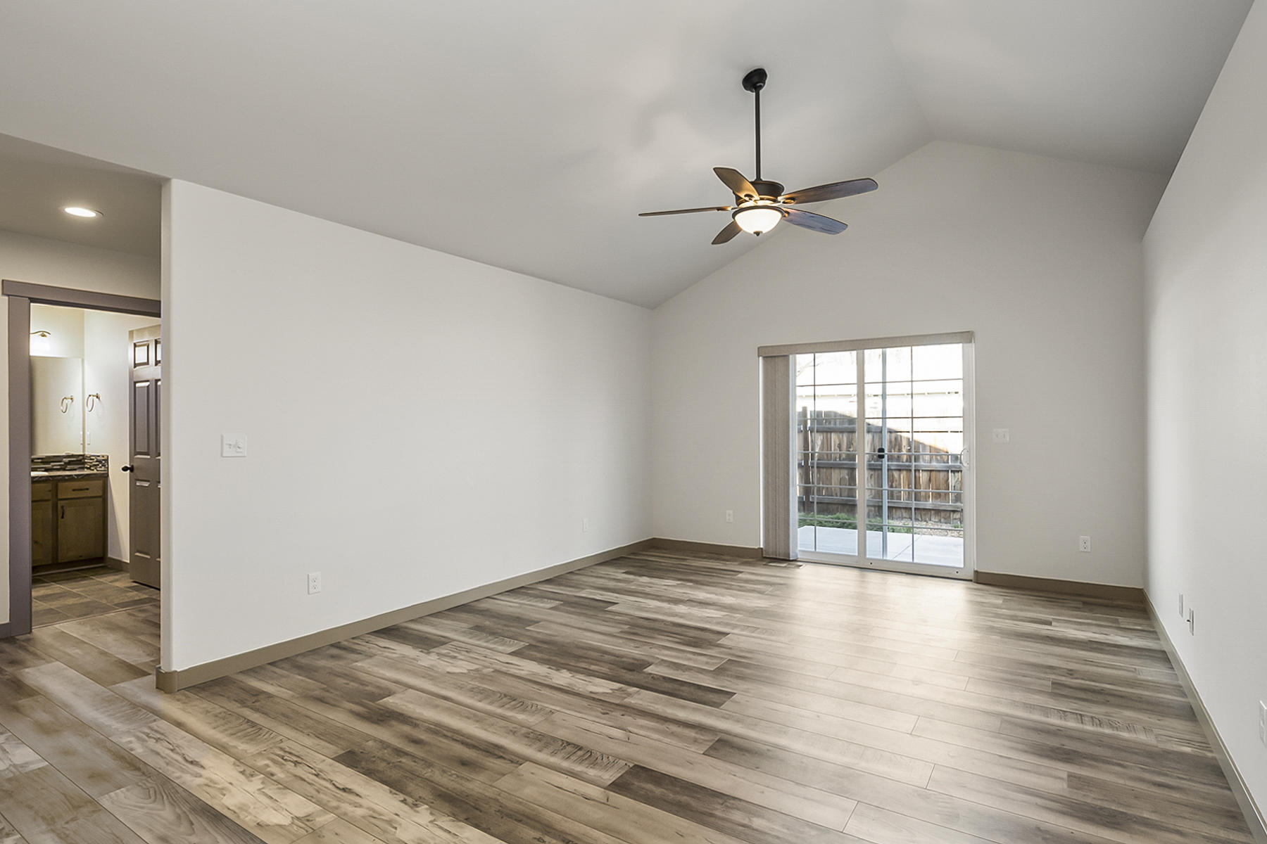 South Moreland Acres - Residential Income