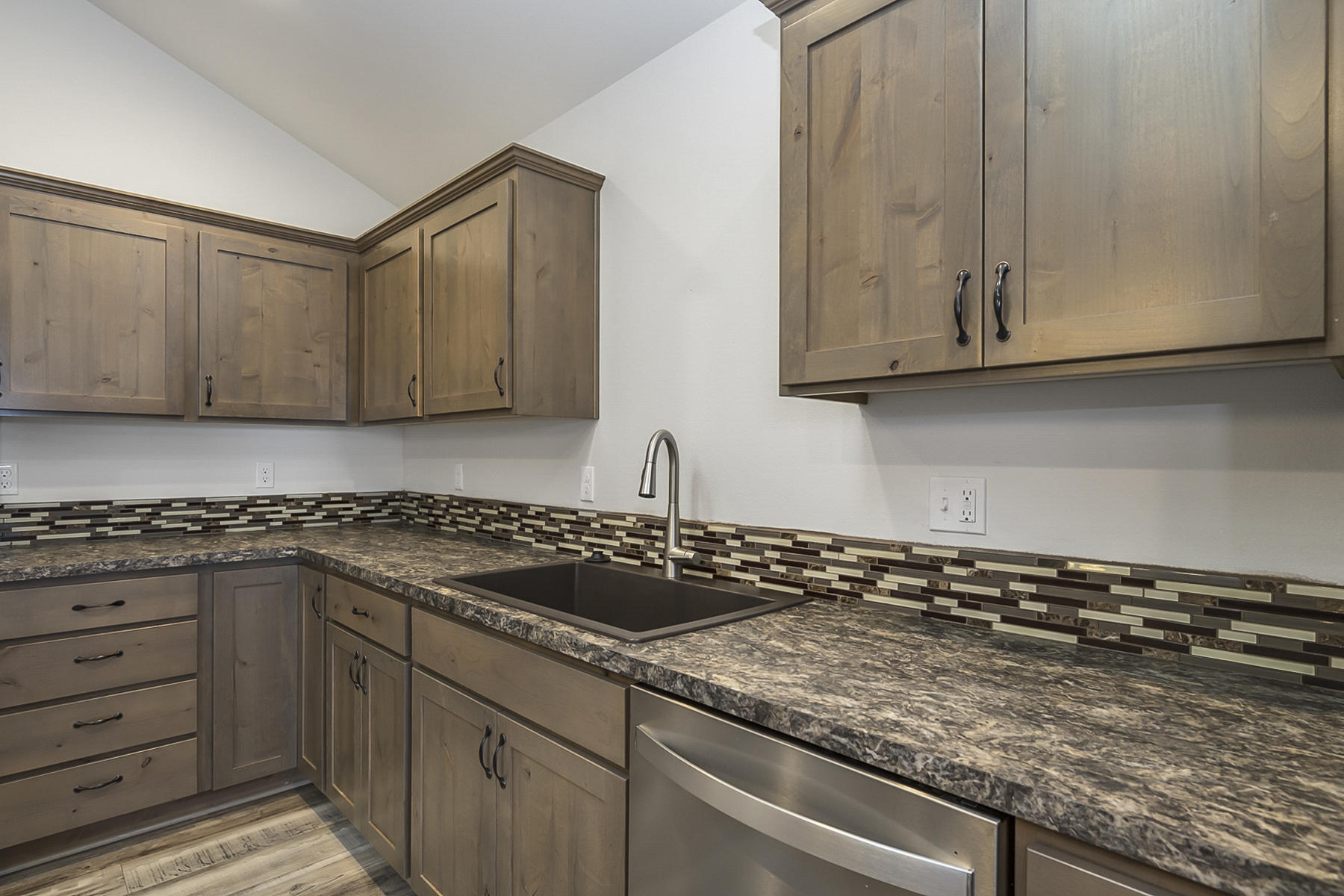 South Moreland Acres - Residential Income