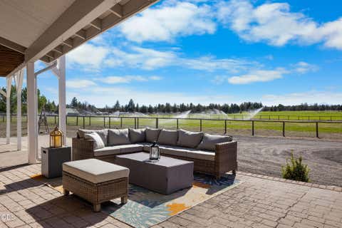 Tiny photo for 24605 Dodds Road, Bend, OR 97701 (MLS # 220223883)