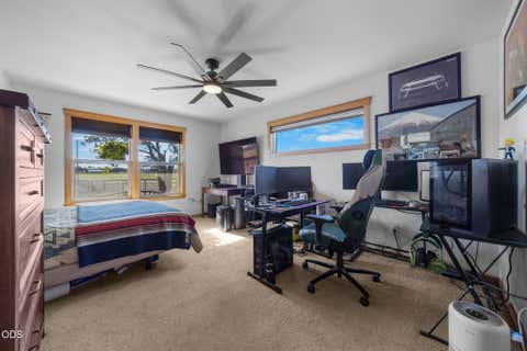 Tiny photo for 24605 Dodds Road, Bend, OR 97701 (MLS # 220223883)