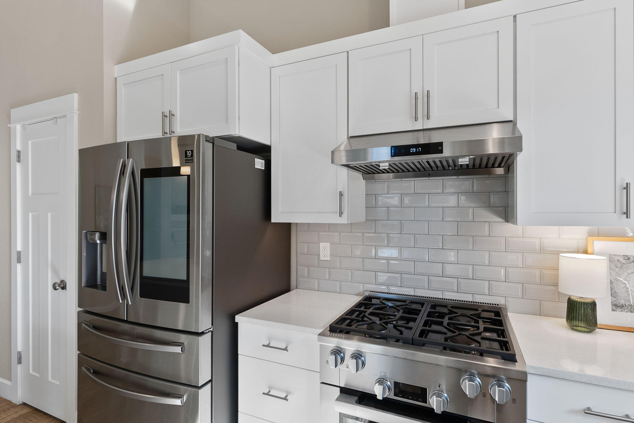 SaddleStone - Residential