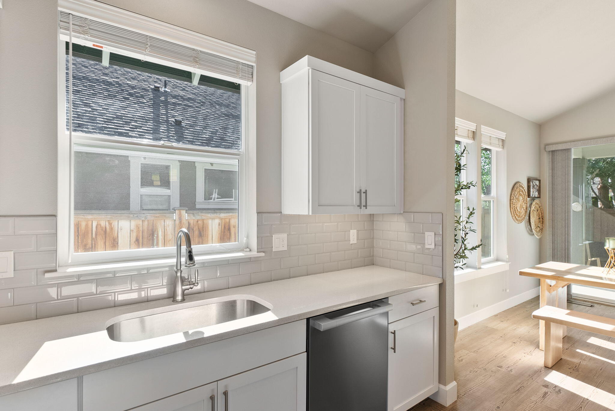 SaddleStone - Residential