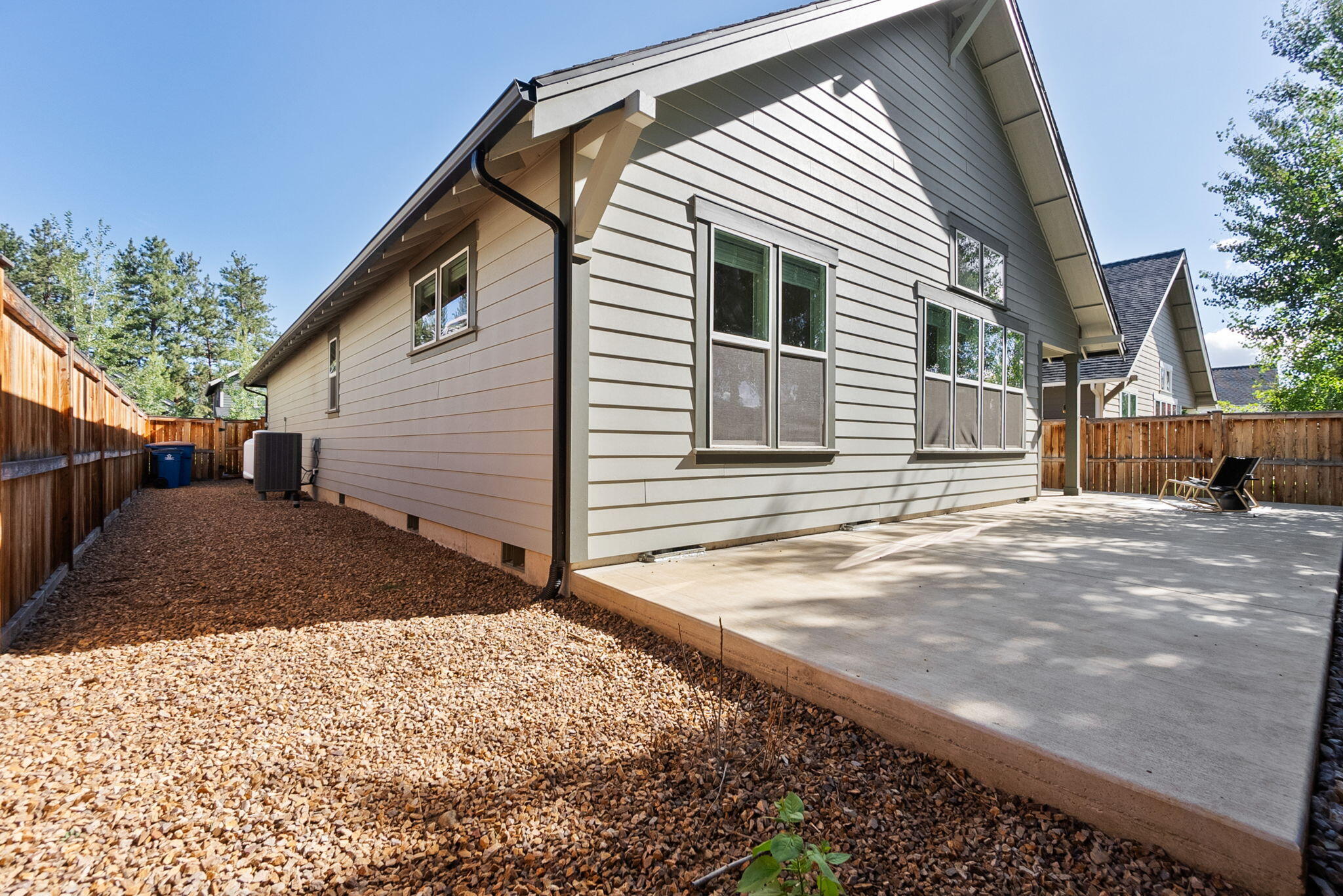 SaddleStone - Residential