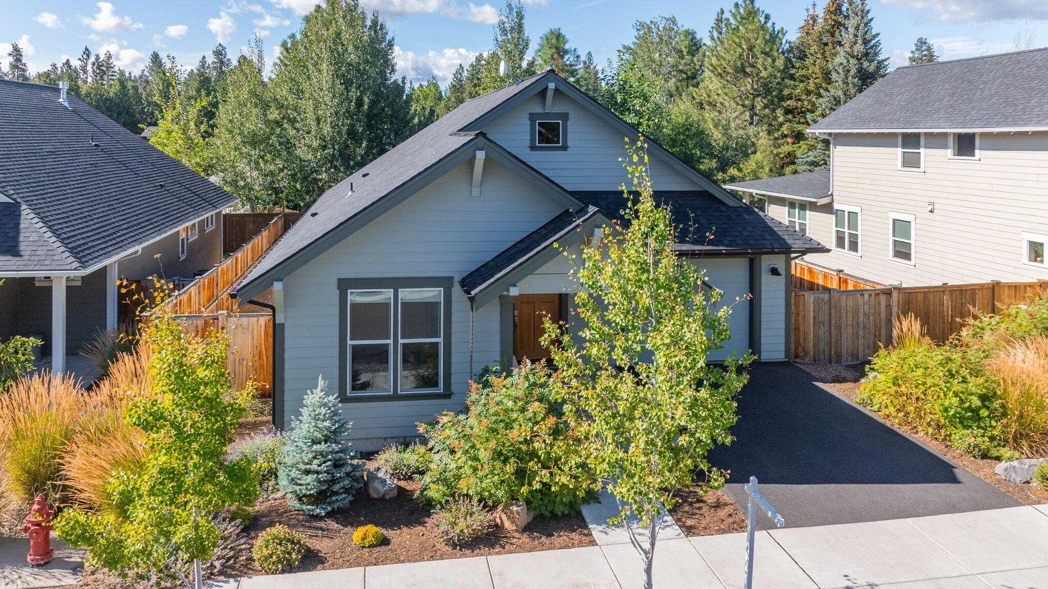 SaddleStone - Residential