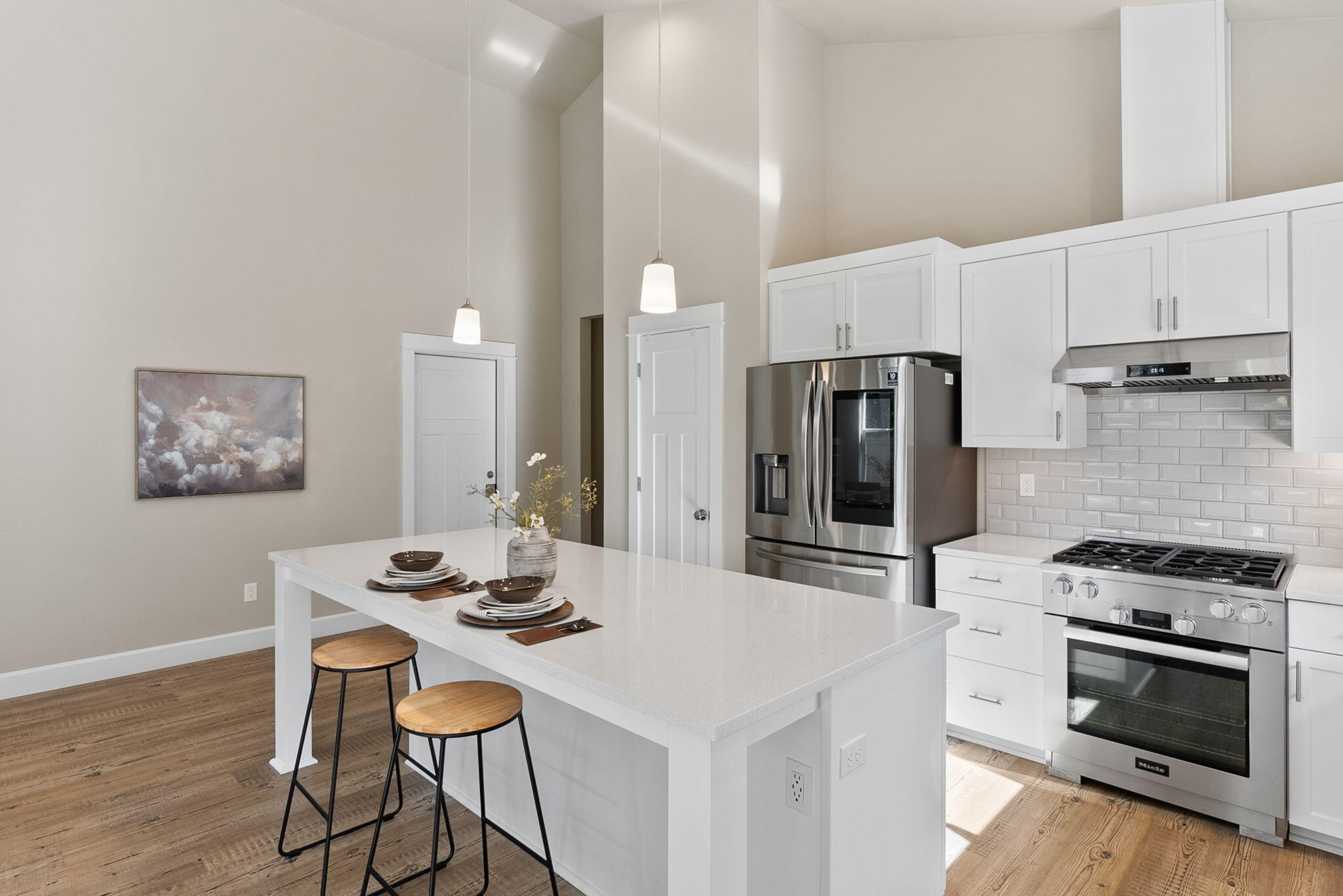 SaddleStone - Residential