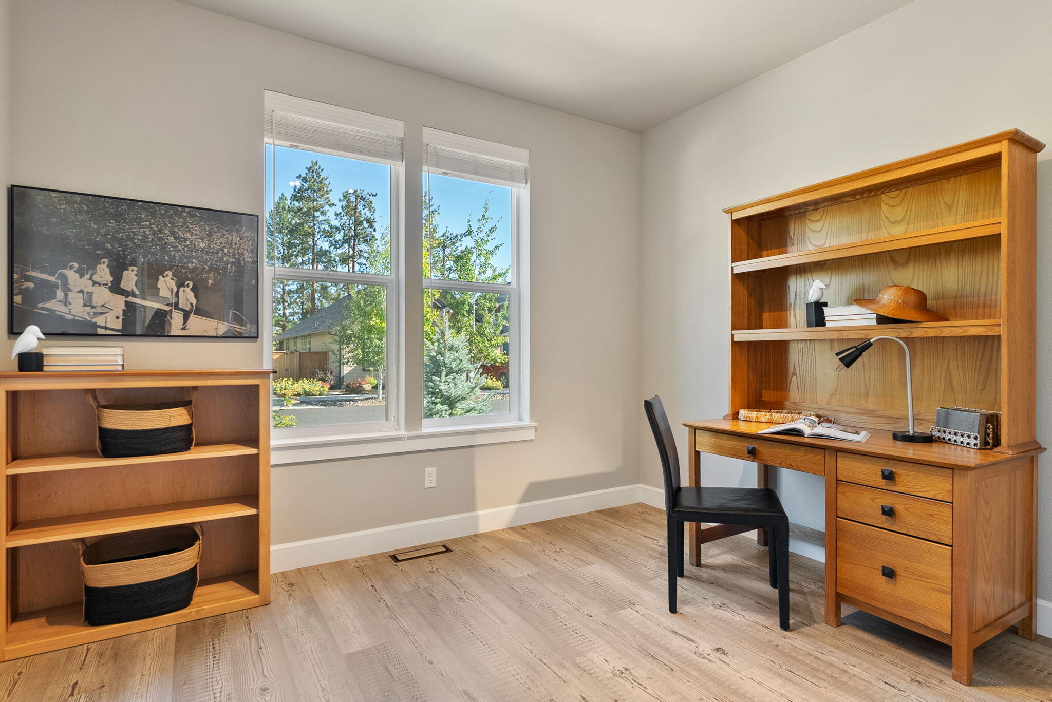 SaddleStone - Residential