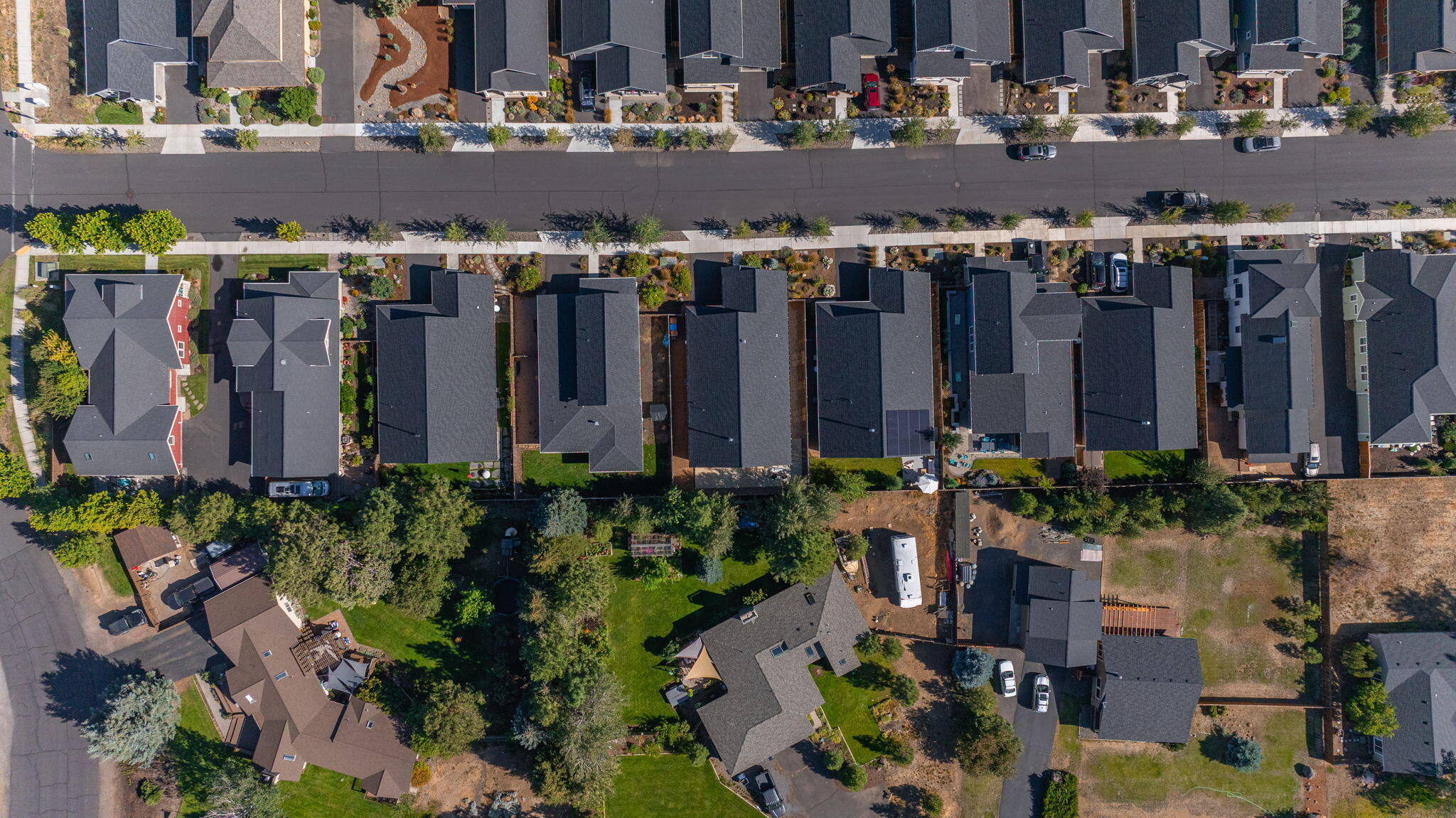 SaddleStone - Residential