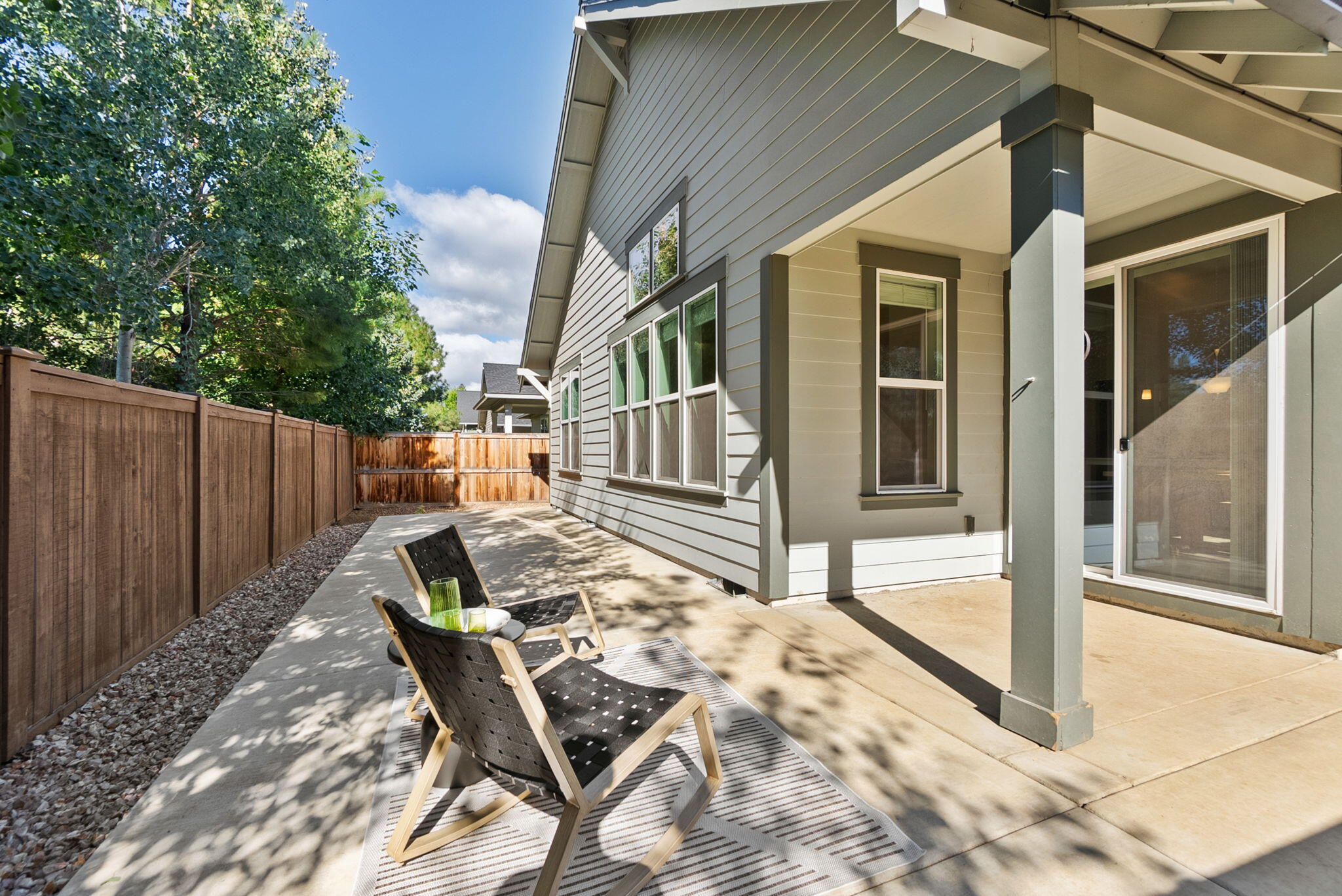 SaddleStone - Residential