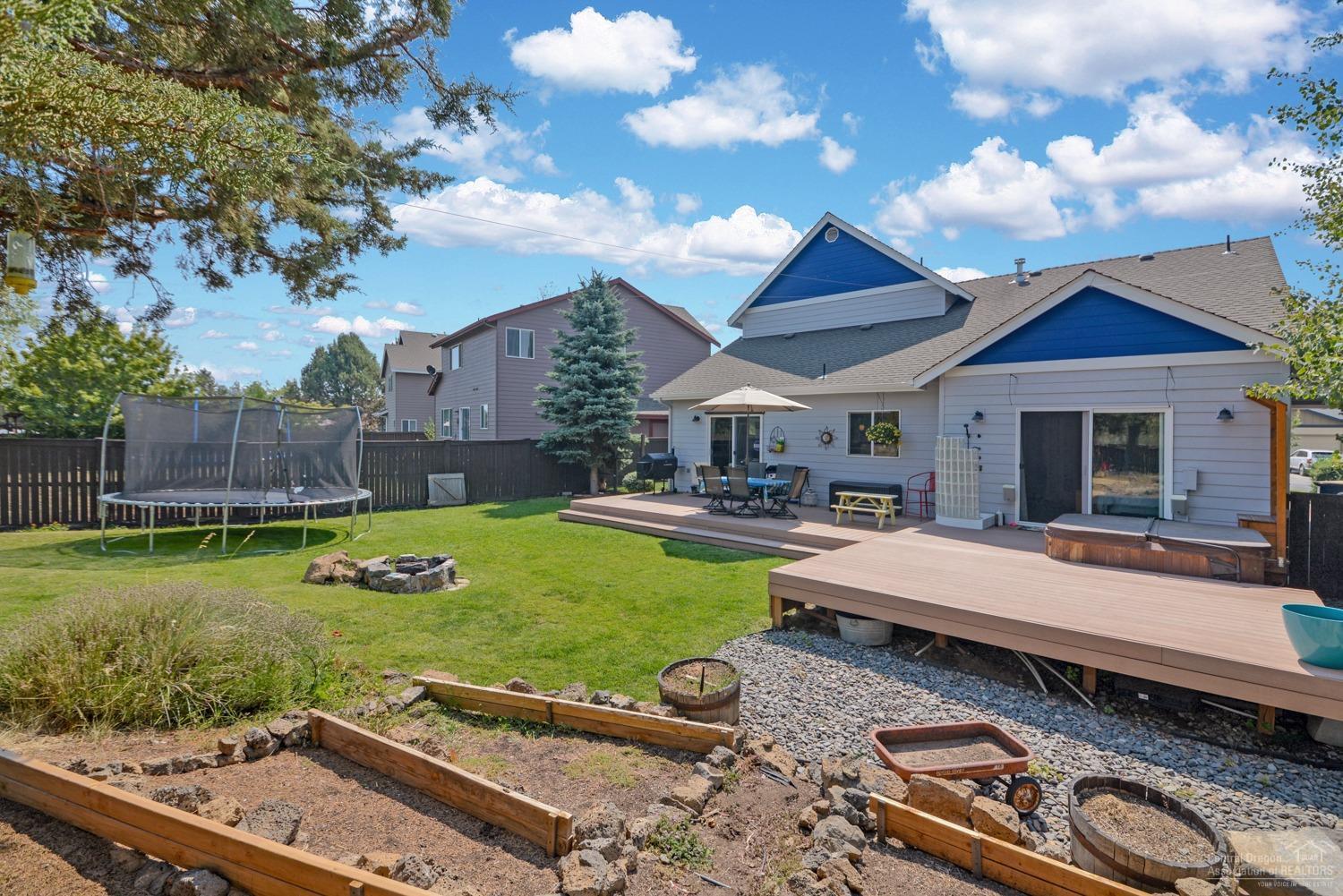 Quiet Canyon - Residential