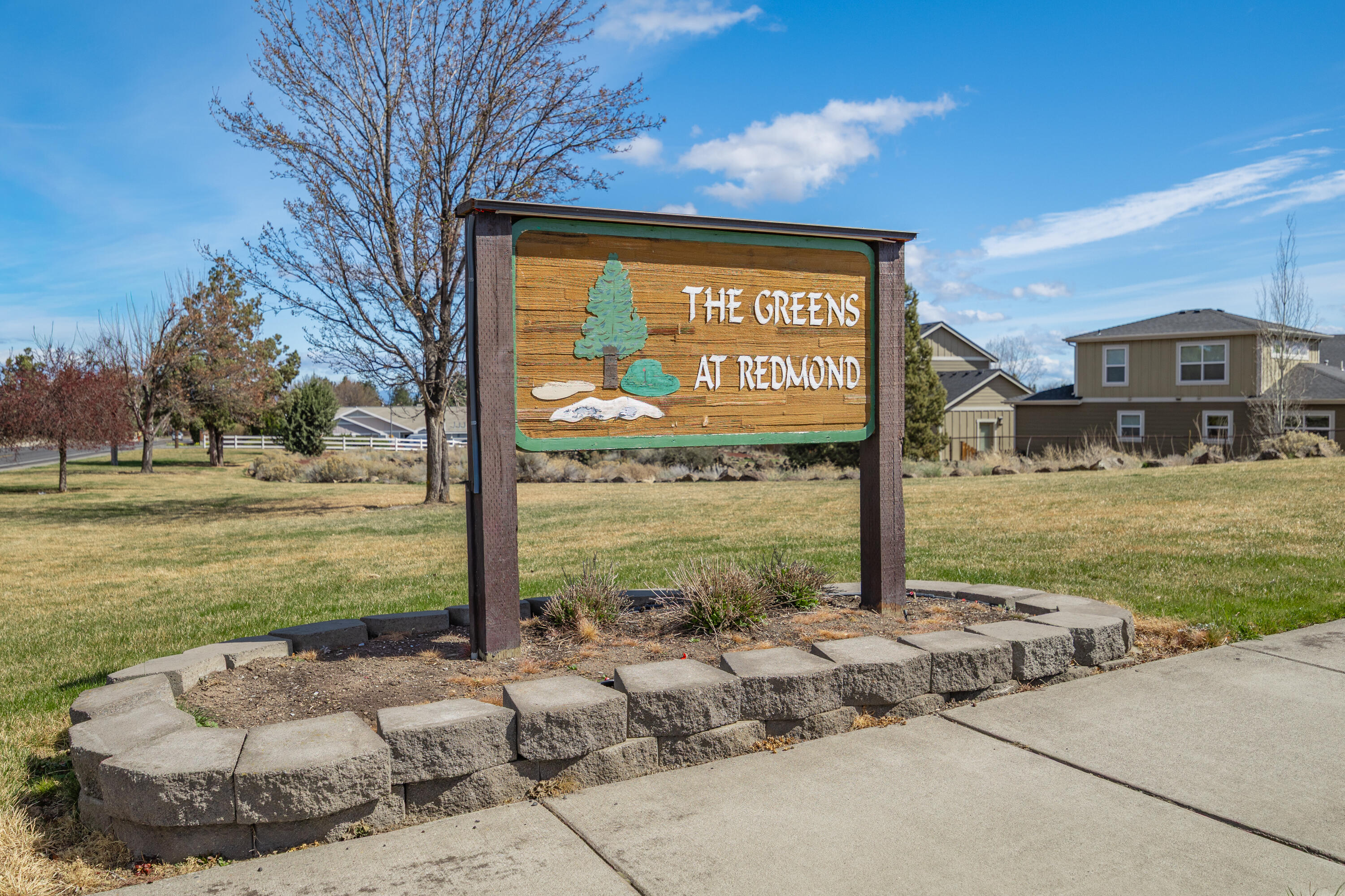 4013 SW Tommy Armour Lane