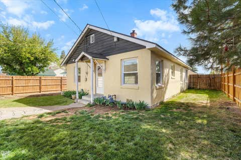 Tiny photo for 655 SW 12th Street, Redmond, OR 97756 (MLS # 220227210)