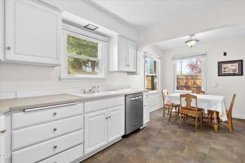 Tiny photo for 655 SW 12th Street, Redmond, OR 97756 (MLS # 220227210)