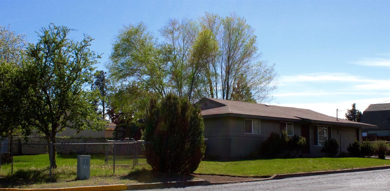 Railroad - Residential