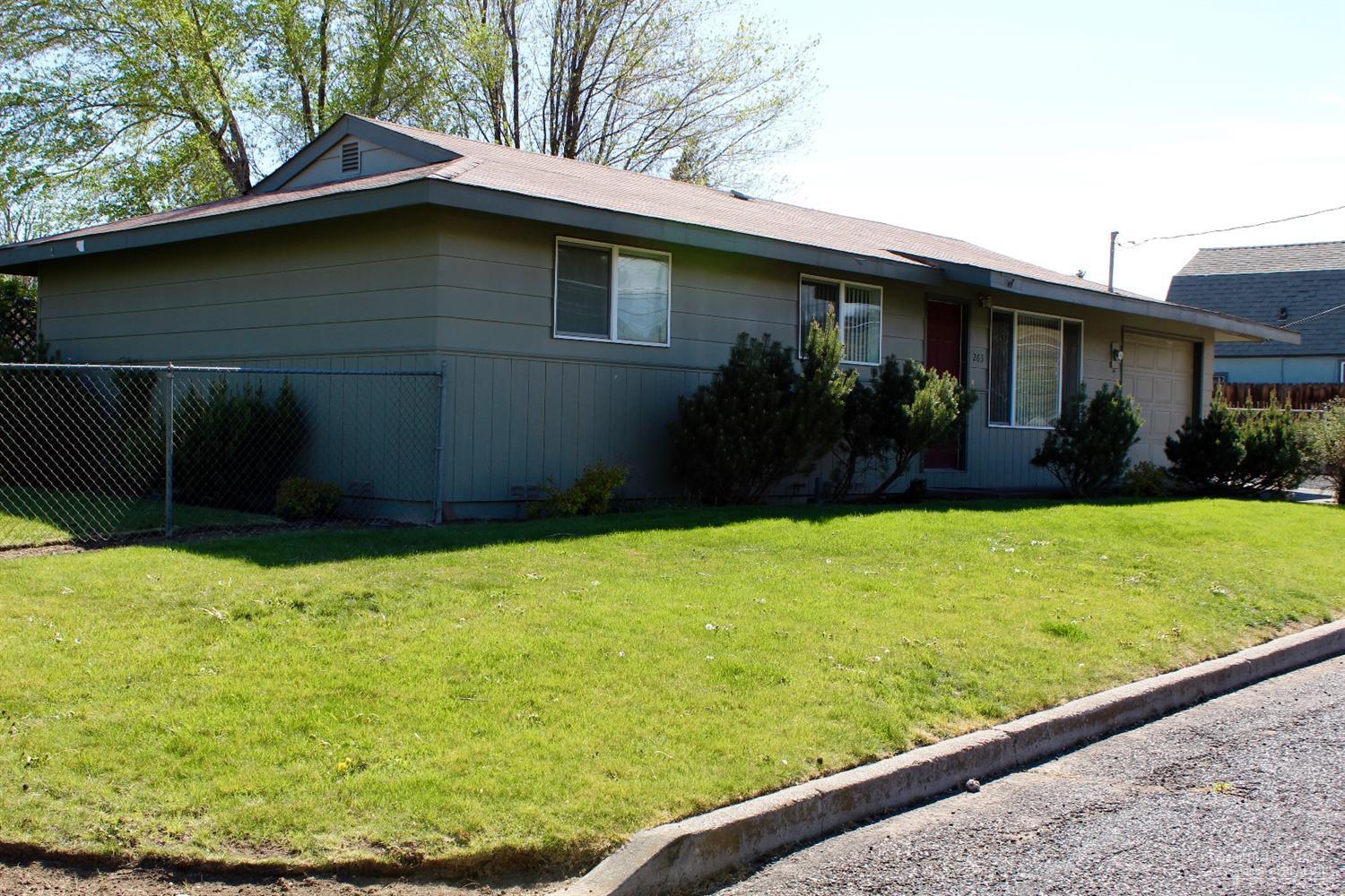 Railroad - Residential