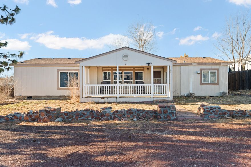 Here is a rare opportunity to own a well cared for home on a large .25 acre lot in the heart of Culver, Oregon. This 1,704 sq ft manufactured home offers a great opportunity for a first time home buyer or someone looking to relocate. This home offers a great utilization for space with four bedrooms and two full bathrooms and an office/ den with an open and functional floor plan. The detached 24x36 shop has 220 power, epoxy floor & workbench, perfect for storage and hobbies.  Culver is a wonderful community with easy access to Hwy 97 and is located near Lake Billy Chinook. If you're looking for a great opportunity to own an affordable home in Central Oregon, then look no further.