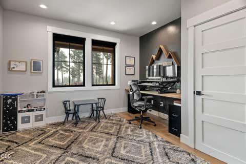 Tiny photo for 70041 Annies Drive, Sisters, OR 97759 (MLS # 220225665)