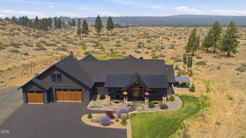 Tiny photo for 70041 Annies Drive, Sisters, OR 97759 (MLS # 220225665)