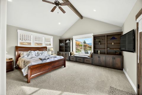 Tiny photo for 3691 Camina Drive, Medford, OR 97504 (MLS # 220212792)