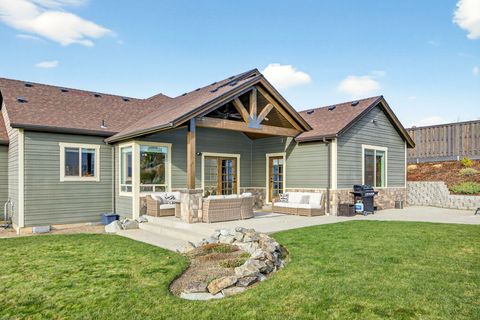 Tiny photo for 3691 Camina Drive, Medford, OR 97504 (MLS # 220212792)