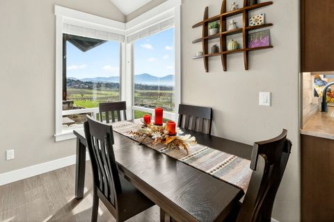 Tiny photo for 3691 Camina Drive, Medford, OR 97504 (MLS # 220212792)