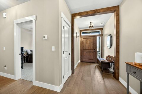 Tiny photo for 3691 Camina Drive, Medford, OR 97504 (MLS # 220212792)