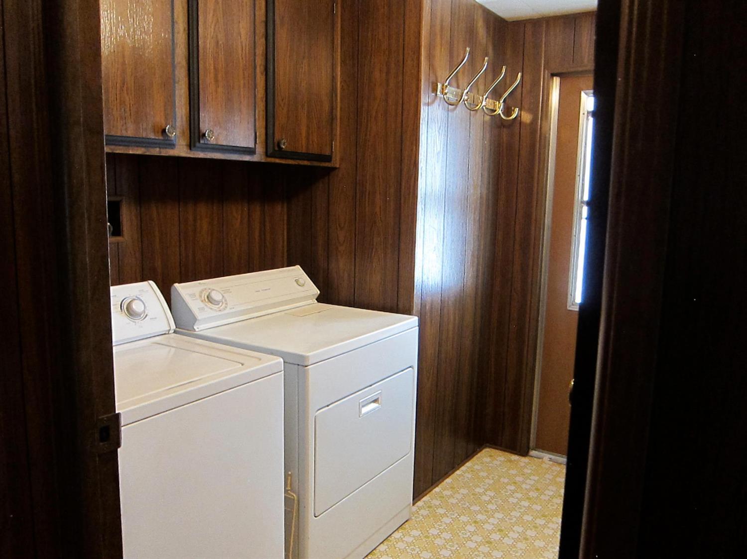 Rogue Lea Estates - Residential