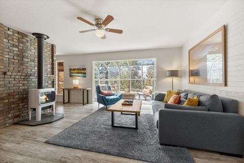 2003 NW 4th Street Bend OR 97703