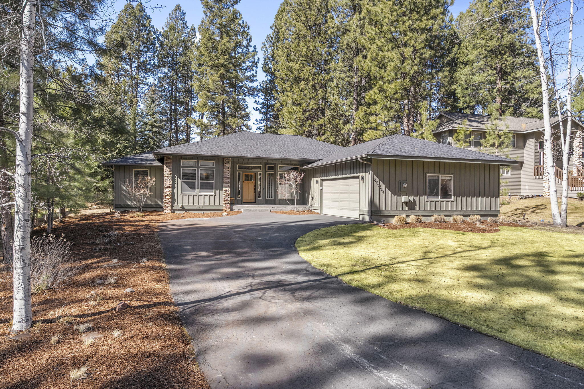 60757 Golf Village Loop