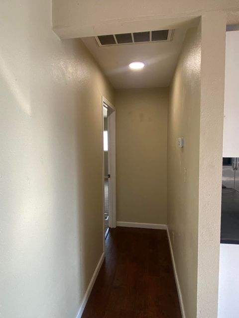 Tiny photo for 1527 Wilford Avenue, Klamath Falls, OR 97601 (MLS # 220215428)