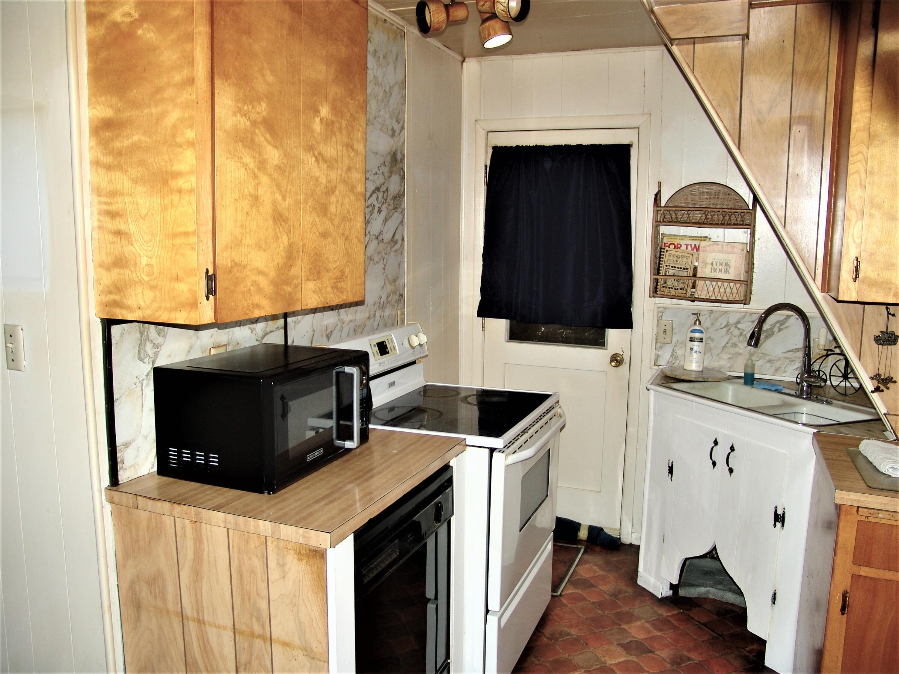 Tall Pines - Residential