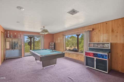 Tiny photo for 700 Cienaga Lane, Grants Pass, OR 97526 (MLS # 220224038)
