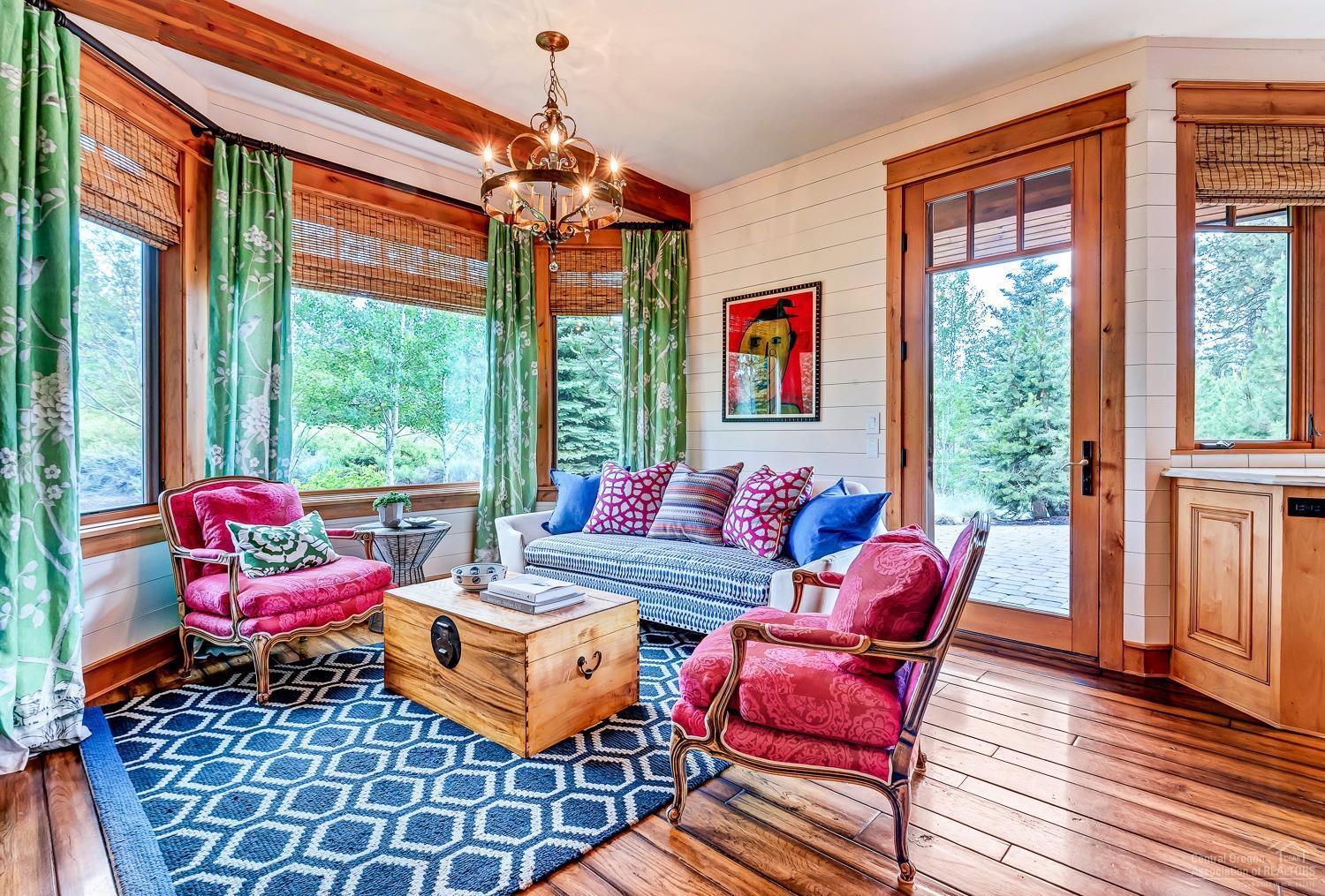 Broken Top - Residential