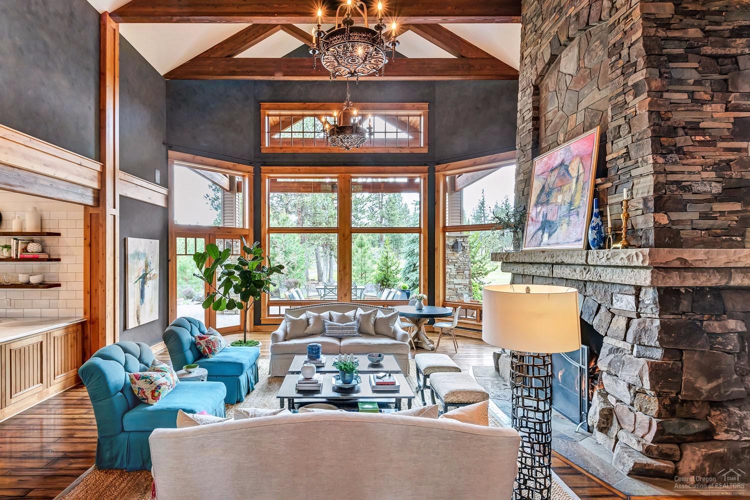 Broken Top - Residential