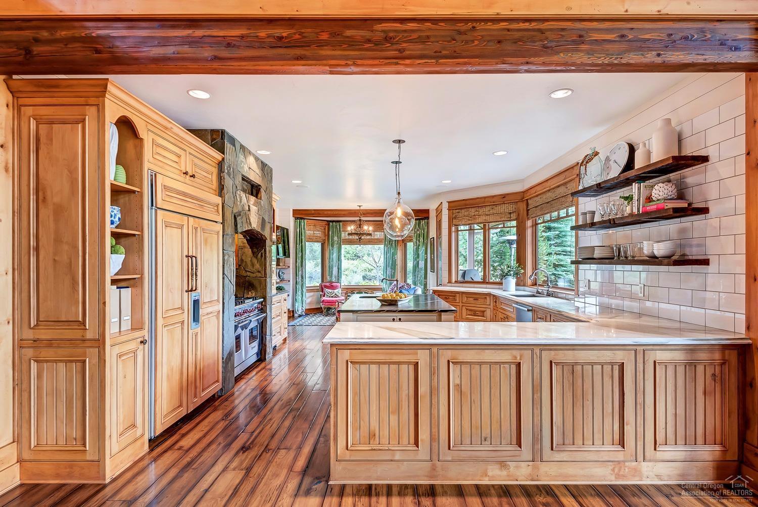 Broken Top - Residential